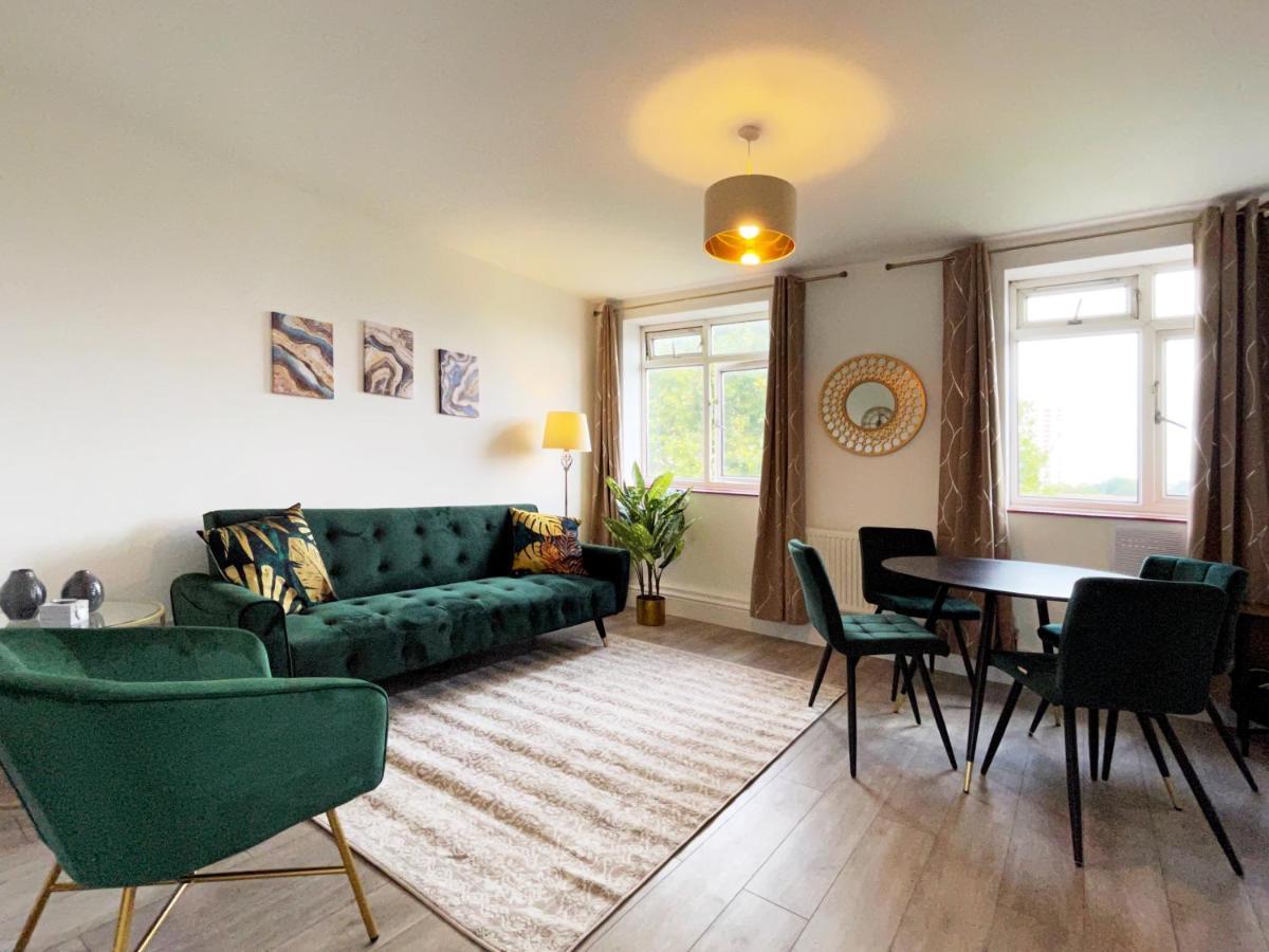 Sophie Place In Vauxhall - 3 Double Beds, 1 Sofa Bed, Spacious Londres Exterior foto